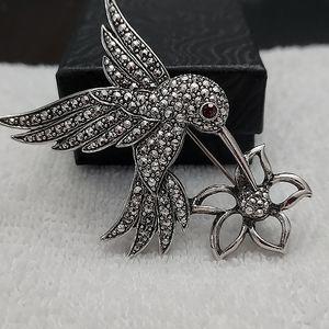 Hummingbird Brooch Silver
